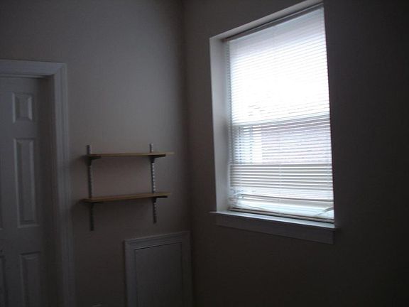 5th image of 505 S Davis Ave APT 7