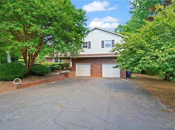 149 Devonwood Dr, Calhoun, GA 30701