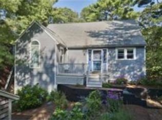 35 Cedar St, Cohasset, MA 02025