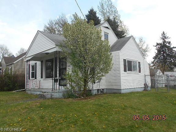 2nd image of 1142 Lindsay Ave