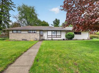 814 N Drake Rd, Kalamazoo, MI 49006