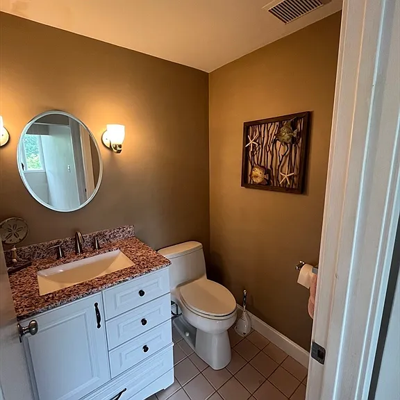 66 Vincent Dr #66 — Photo 13