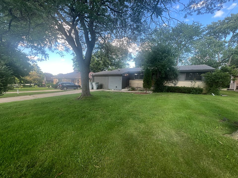 1st image of 5721 W Jackson Park Dr