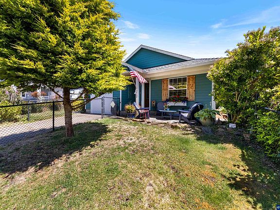 3rd image of 3468 NW Marine Ave