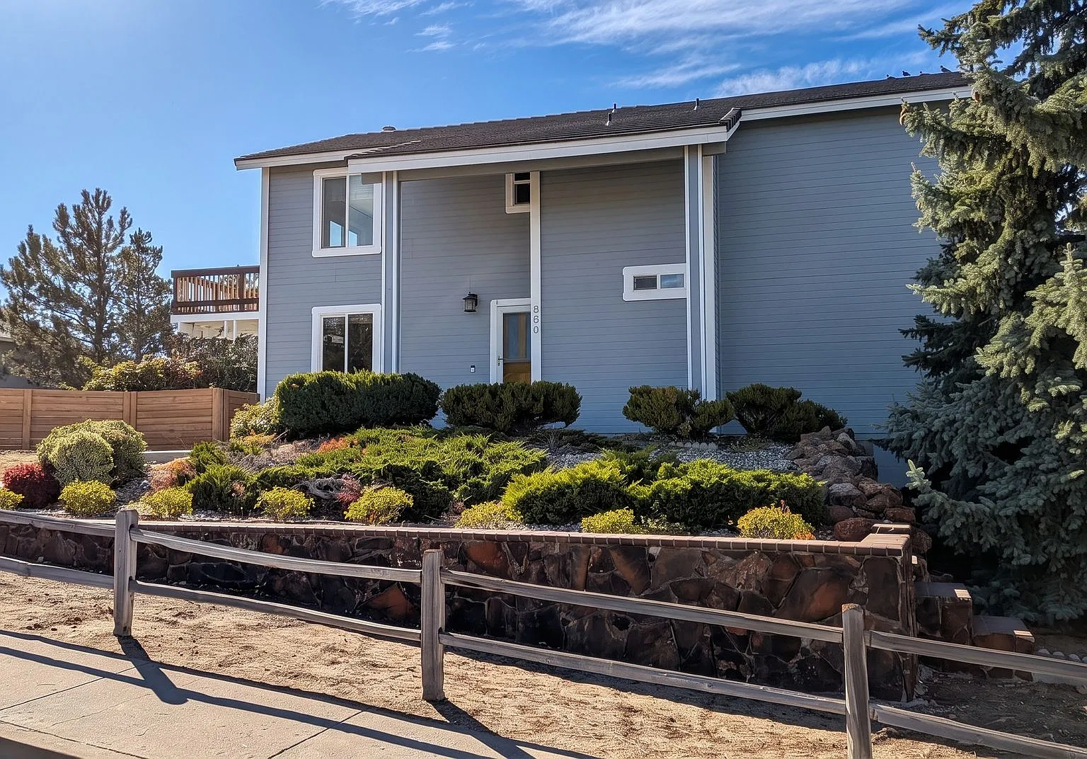 University Ridge Home with Panoramic Mountain Views, Dual Primary Suites & Flexible Living Space — Photo 3