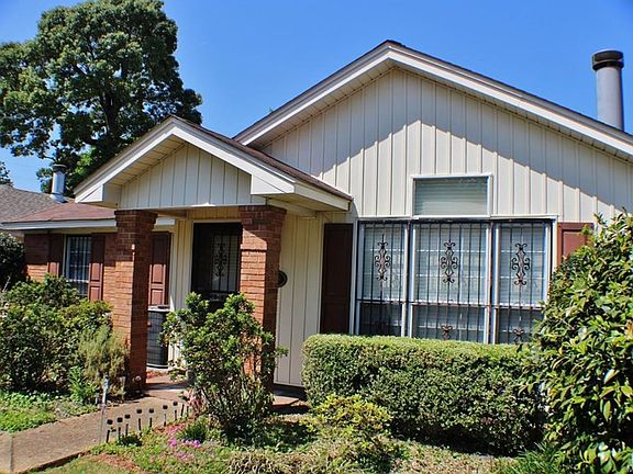 3rd image of 3929 Kerri Cir