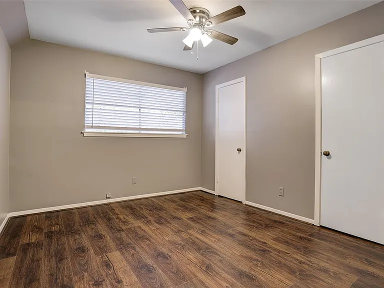 9631 Fairdale Ln — Photo 15