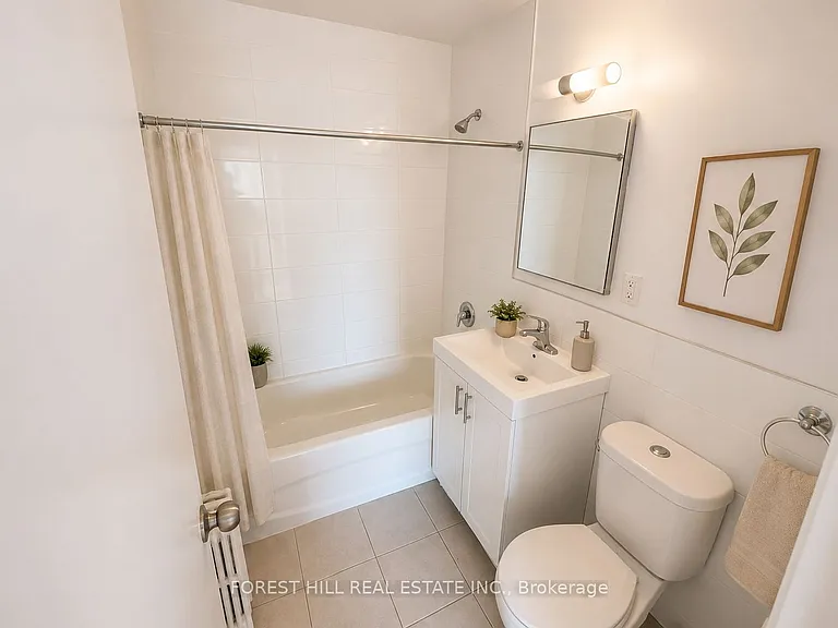 106 Goodwood Park Ct #720 — Photo 6