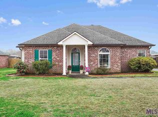 43447 N Great Oak Ct, Prairieville, LA 70769