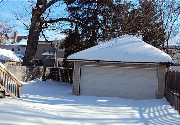 2 STALL GARAGE