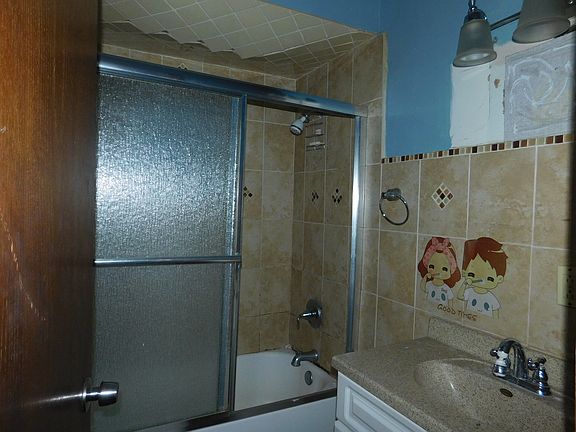 5th image of 4908 W 32nd St