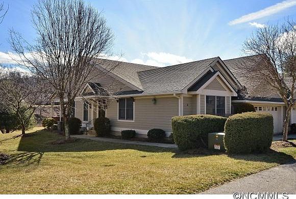 1st image of 61 Augusta Cir