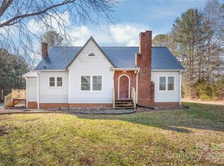 3933 Fallston Waco Rd, Lawndale, NC 28090