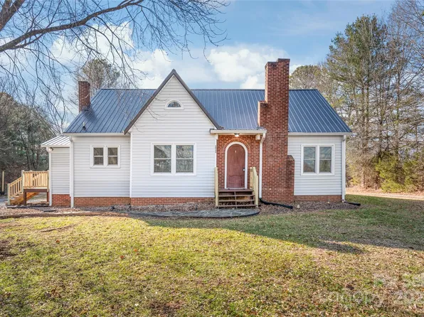 3933 Fallston Waco Rd, Lawndale, NC 28090