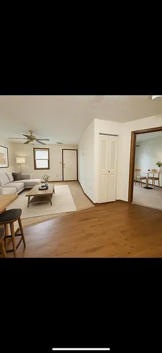922 Pepper Tree Ln #J Photo 1