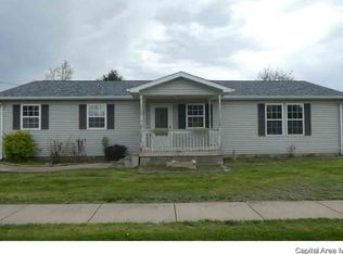710 Morgan St, Chapin, IL 62628