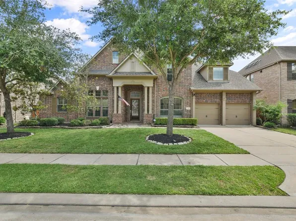 18901 N Bee Cave Springs Circle, Cypress, TX 77433