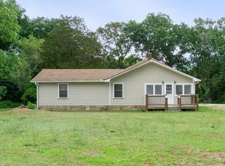 46 Allen Dr, Ellenwood, GA 30294