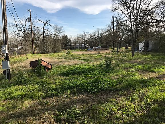3rd image of 189 Hwy 21 W