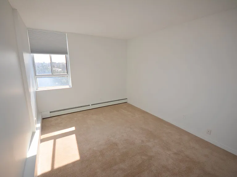 3301 Uplands Dr — Photo 47