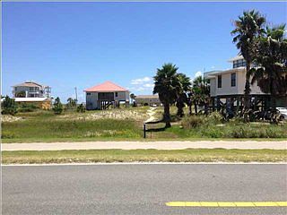 3rd image of 741 E Gulf Beach Dr