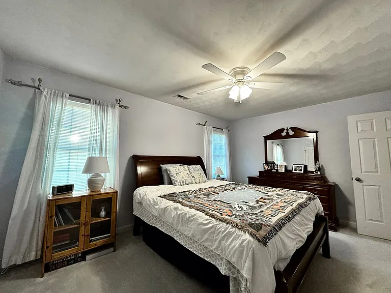 930 Forest Lakes Dr — Photo 42