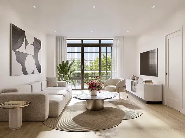 31-27 Crescent St #5D, Astoria, NY 11106