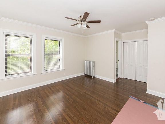 5th image of 2129 N Dayton St APT 105I