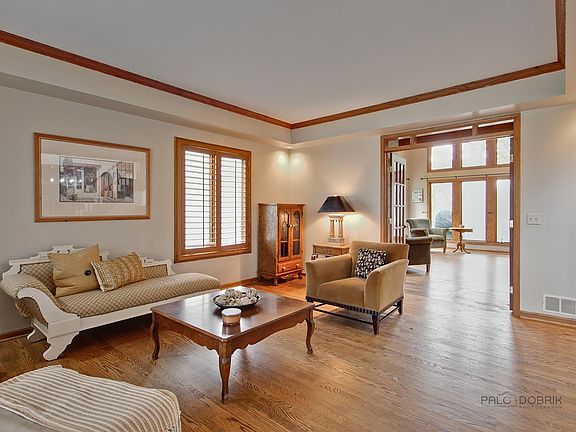 5th image of 1505 Old Barn Cir