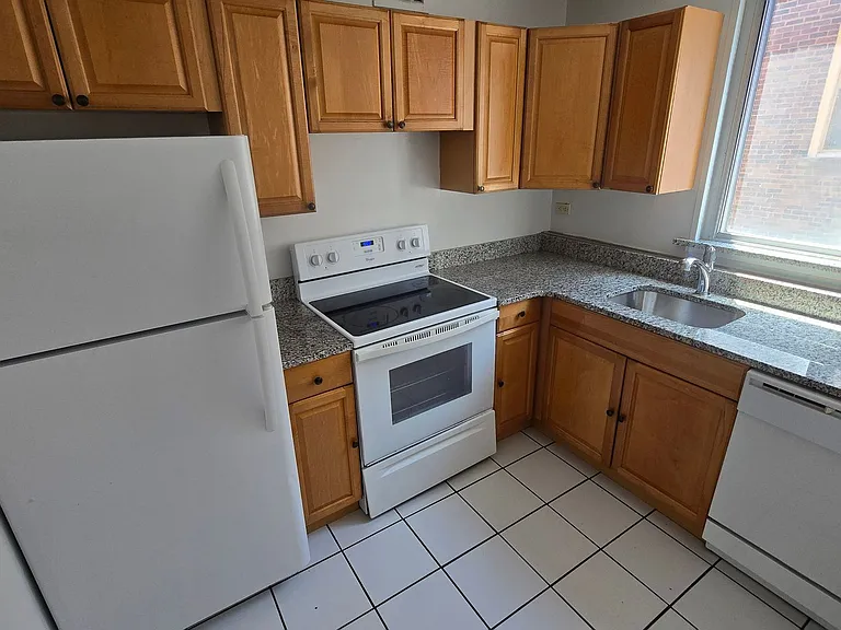 1616 HINMAN — Photo 30