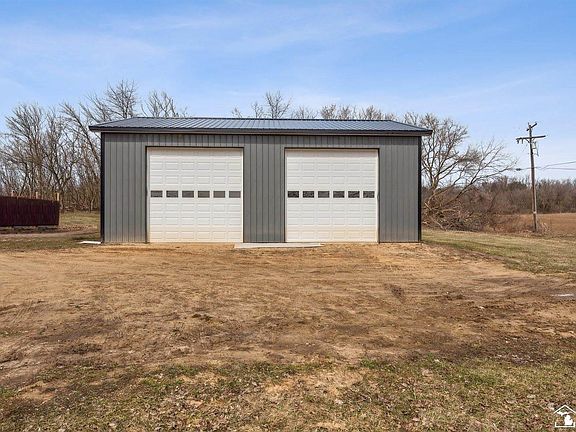 3rd image of 6706 W Monroe Rd