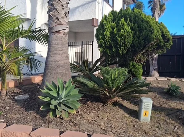 552 Copper Dr, Vista, CA 92083