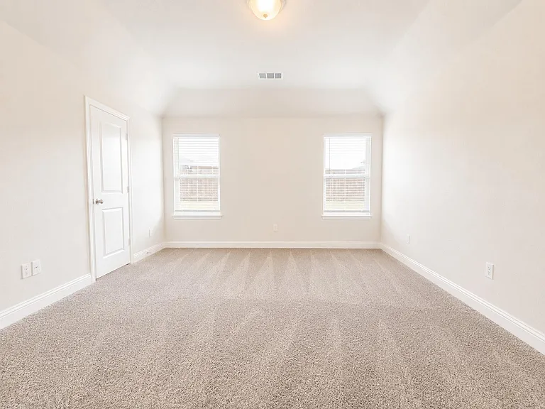 1212 Castiglione Ln — Photo 5