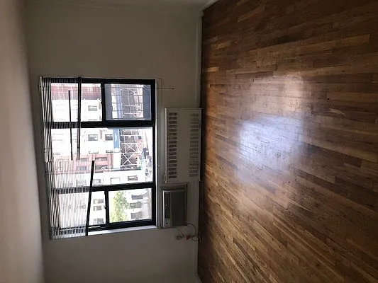 Rented by Eric Goodman Realty Corp | media 33