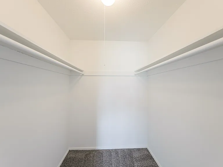 Integrity Chardon / Maple Ridge Apartments — Photo 10