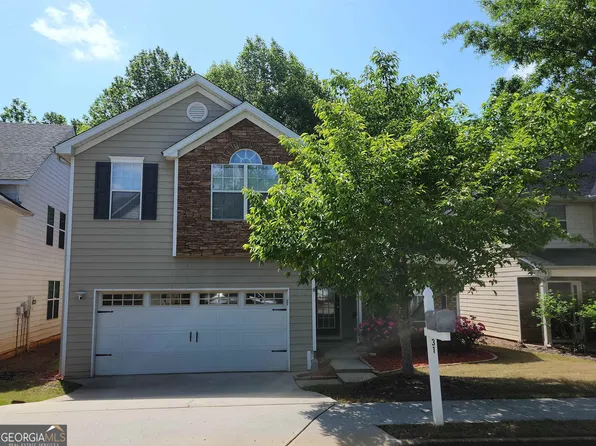 31 Churchill Park Dr, Newnan, GA 30263