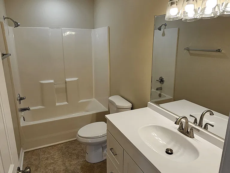 1802 Barberry Dr — Photo 21
