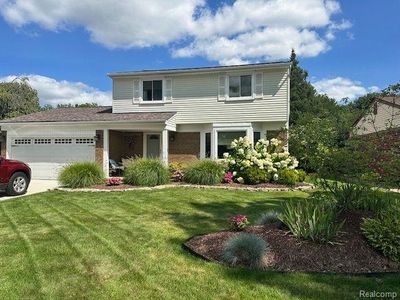 39744 Salvatore Dr, Sterling Heights, MI, 48313