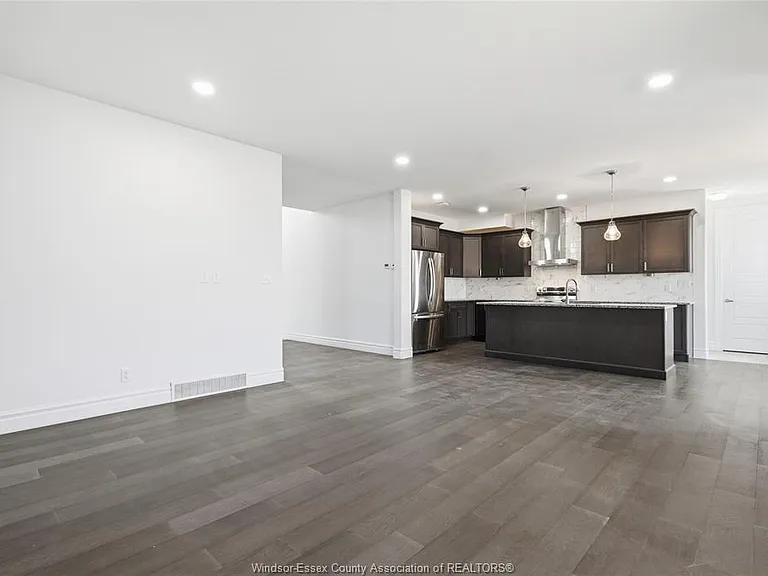8564 Pronovost Pl #MAIN — Photo 17