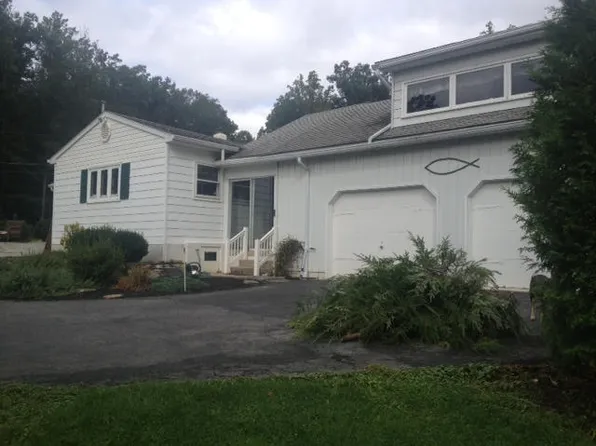 3181 Camp Swatara Rd, Bethel, PA 19507