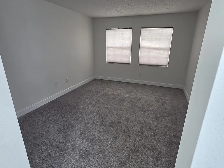 22333 Edgewater Dr — Photo 16