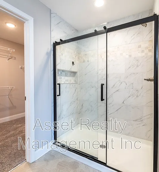 338 Broadberry Ave — Photo 20