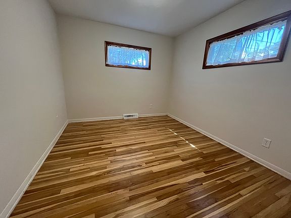 4th image of 33273 Electric Blvd