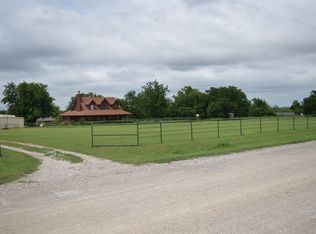 621 Gladness, Rhome, TX 76078