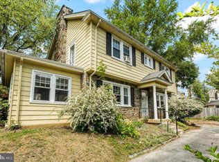 445 Irvington Rd, Drexel Hill, PA 19026