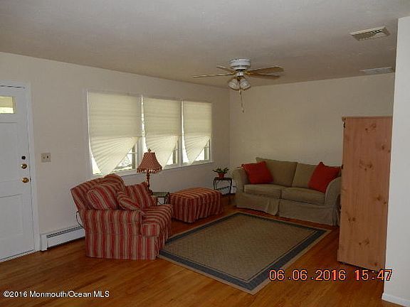 4th image of 221 Barbara Ln