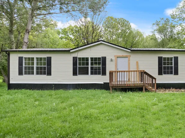 130 Brandy Ln, Stanton, KY 40380