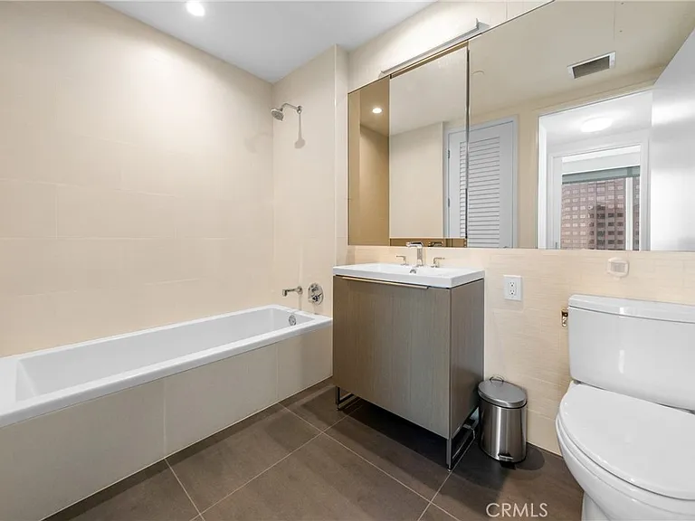 889 Francisco St #3305 — Photo 10