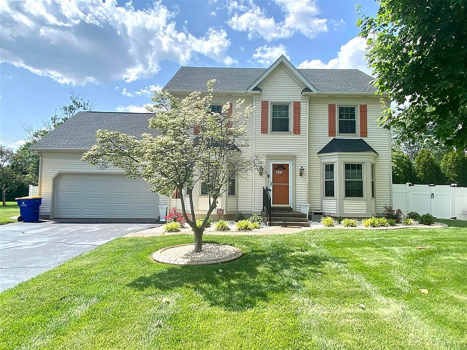 1st image of 917 Pepperidge Dr