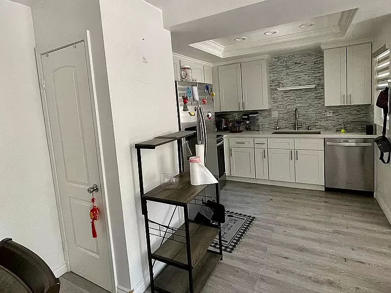 2775 Lakeway Dr #454 — Photo 5